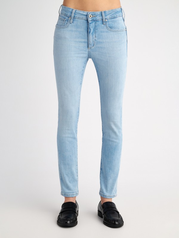 Sandra Push Up Woman Pant