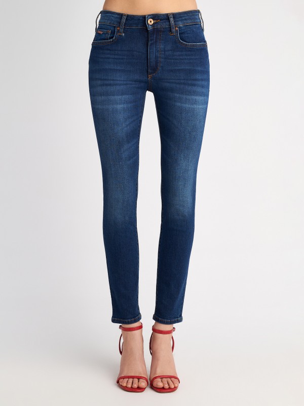 Sandra Push Up Woman Pant