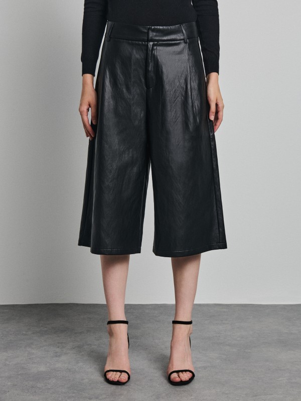 Dora Woman Cropped Eco Leather Pant
