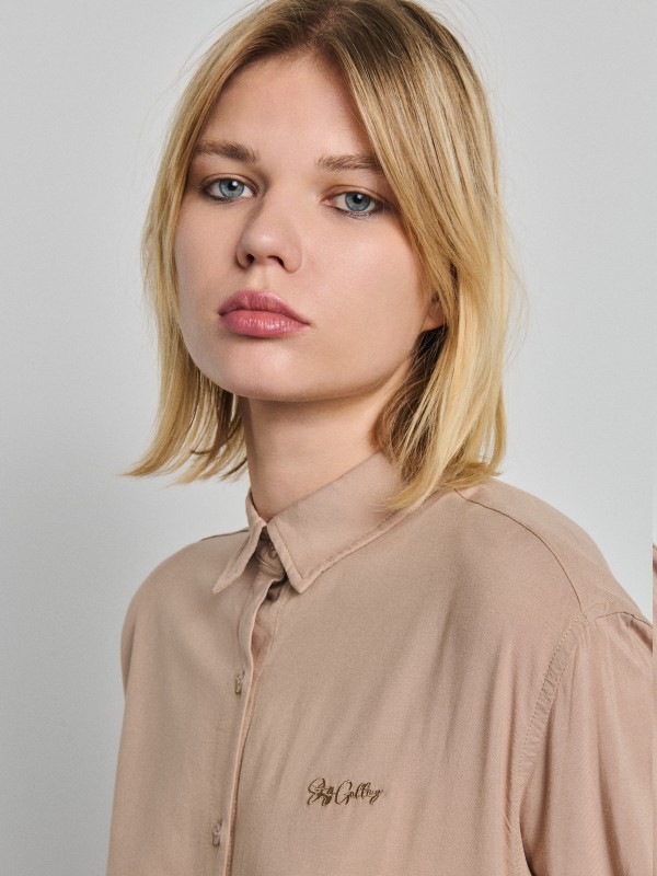 Lina Woman Shirt 