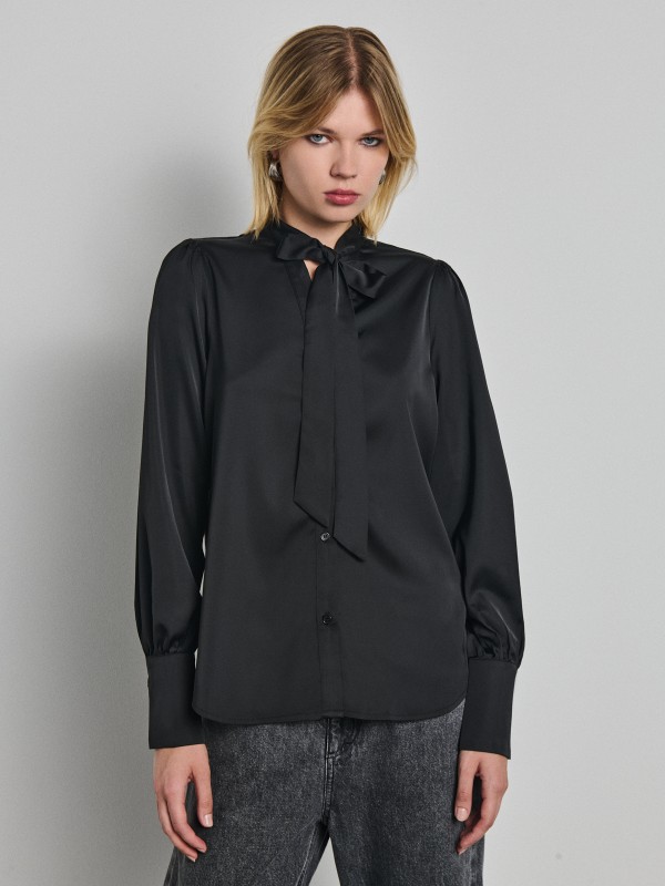 Jessie Woman Satin Shirt