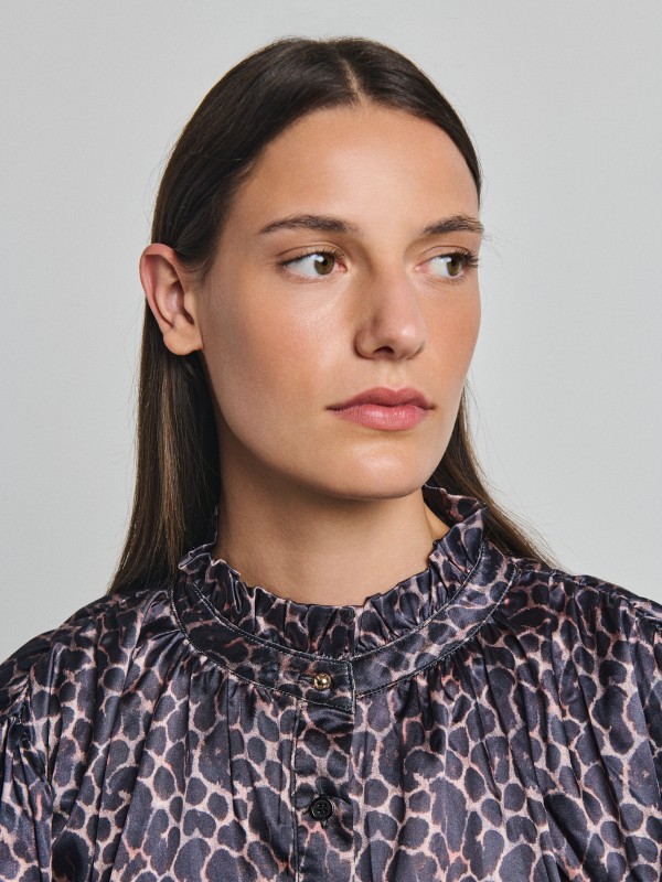 Stefany Woman Shirt 
