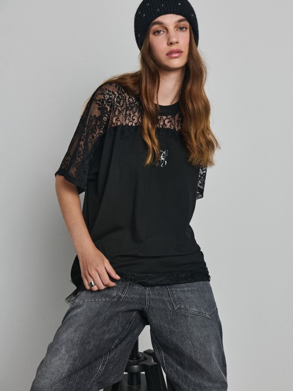 Ellie Woman T-shirt