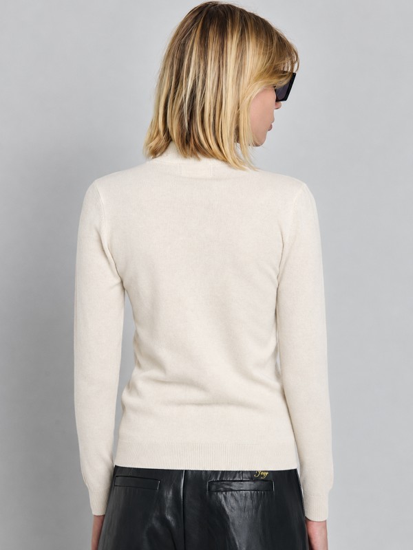Harmony Woman Knit Turtleneck