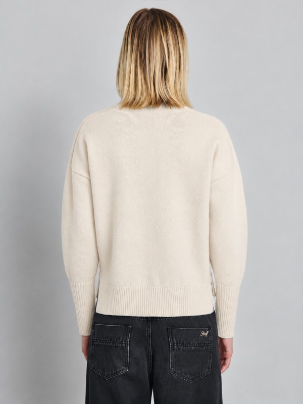 Cecilia Woman Knit Turtleneck
