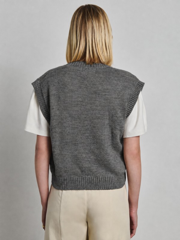 Yara Woman Knit Vest