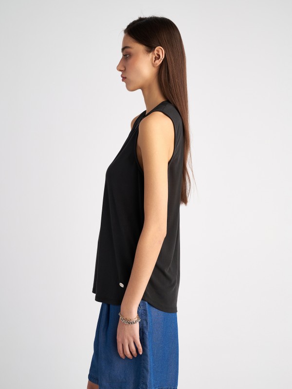 Rita Sleeveless Top