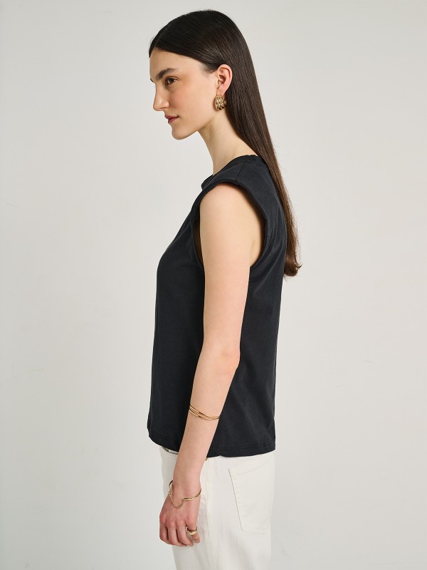 Αmber Sleeveless Top