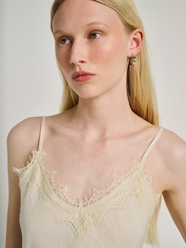Stefany Sleeveless Top