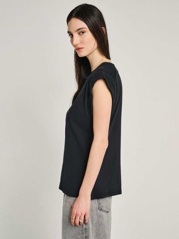 Savanah Sleeveless Top 