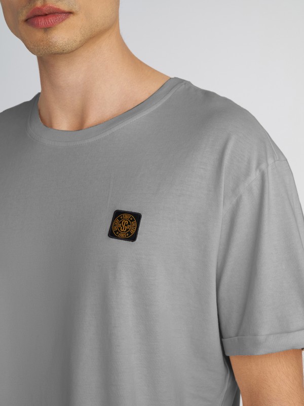 Man T-Shirt Land