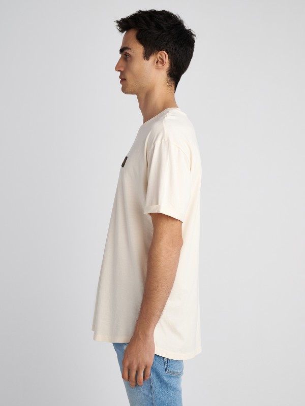 Man T-Shirt Land