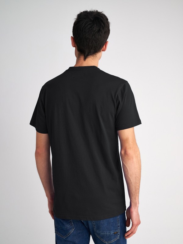 Man T-Shirt Nilo