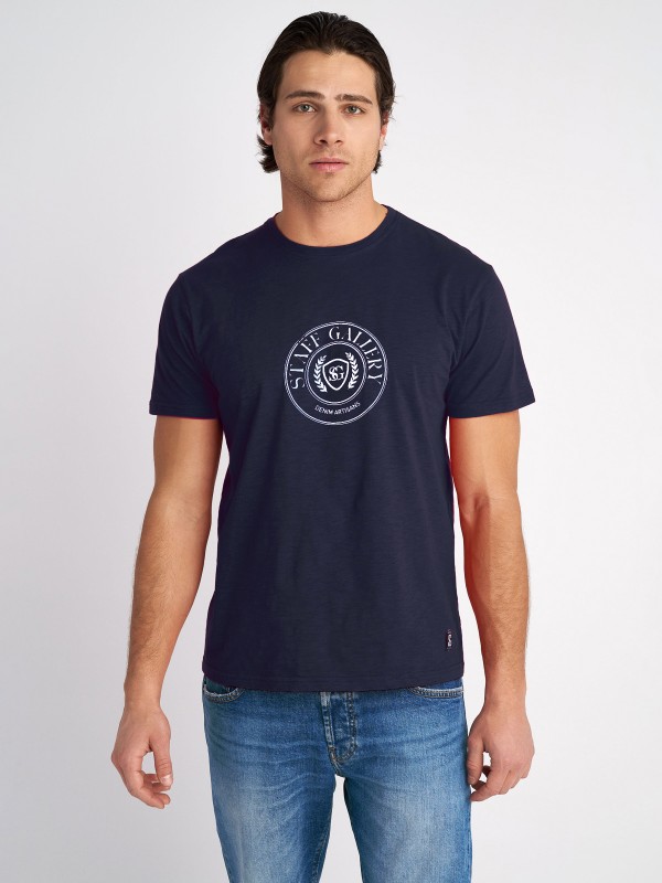 Man T-Shirt Leo