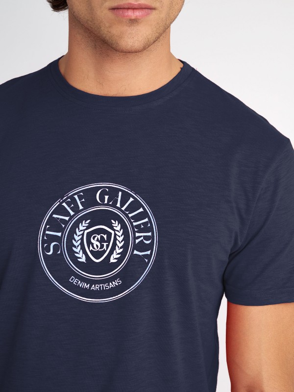 Man T-Shirt Leo