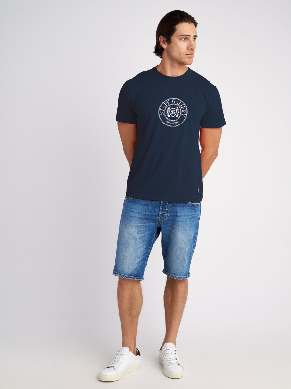 Man T-Shirt Leo