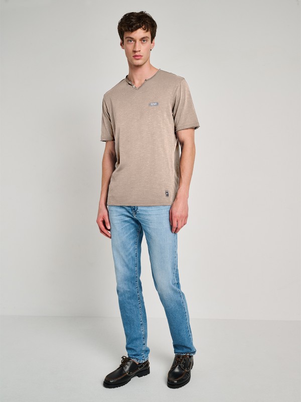 Zofer Man V-Neck T-Shirt