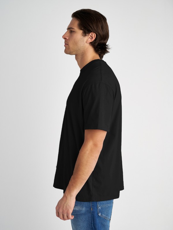 Man T-Shirt Evan