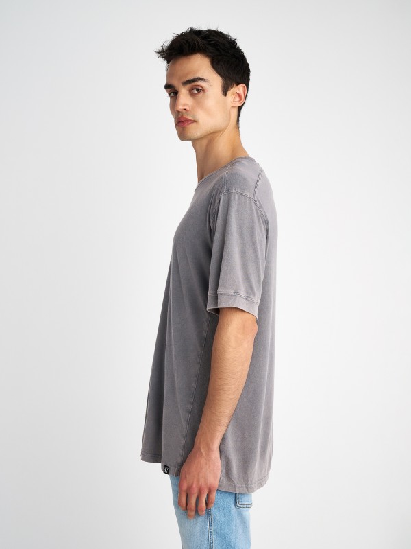 Man T-Shirt Dusty