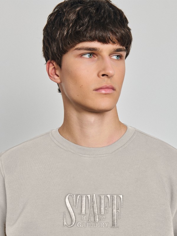 Carter Man Crew Neck Sweatshirt