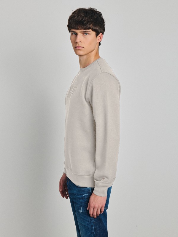 Carter Man Crew Neck Sweatshirt